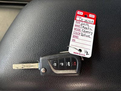 2019 Toyota Camry SE
