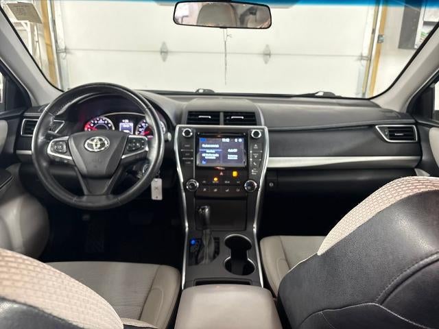 2016 Toyota Camry XLE