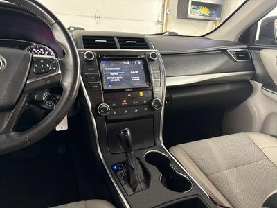 2016 Toyota Camry XLE