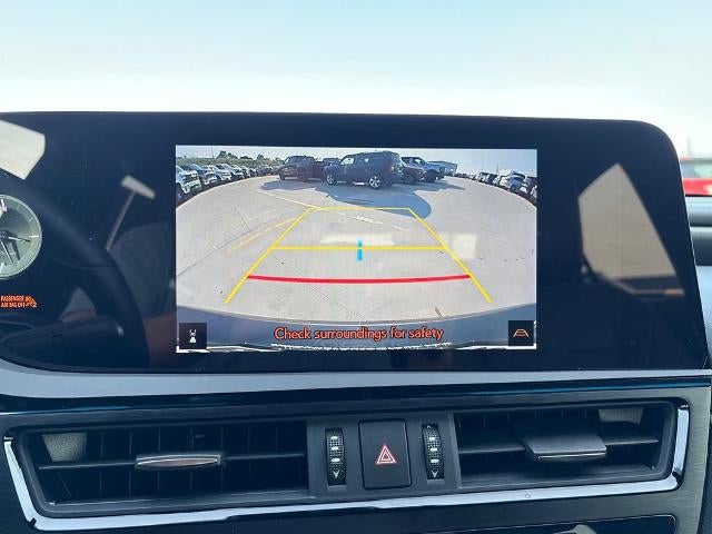 2025 Lexus ES 300h ES 300h