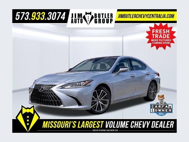 2025 Lexus ES