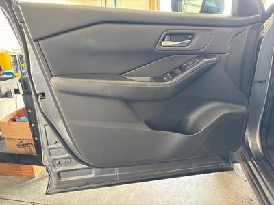 2025 Nissan Rogue SV FWD