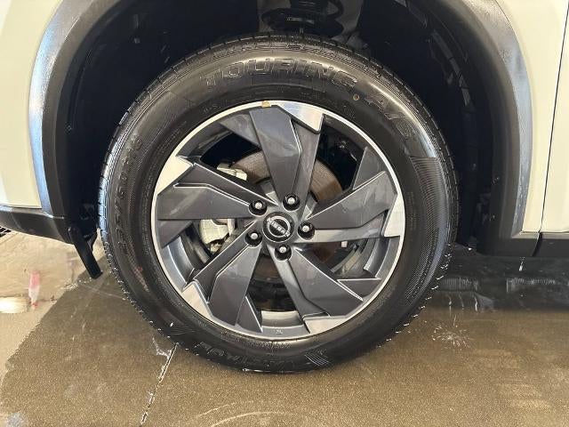 2025 Nissan Rogue SV FWD