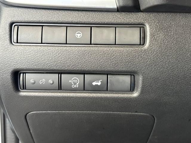 2025 Nissan Rogue SV FWD