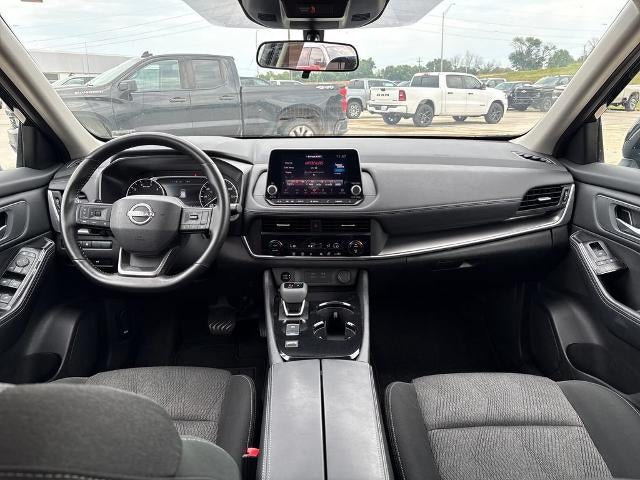 2025 Nissan Rogue SV FWD