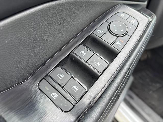 2025 Nissan Rogue SV FWD