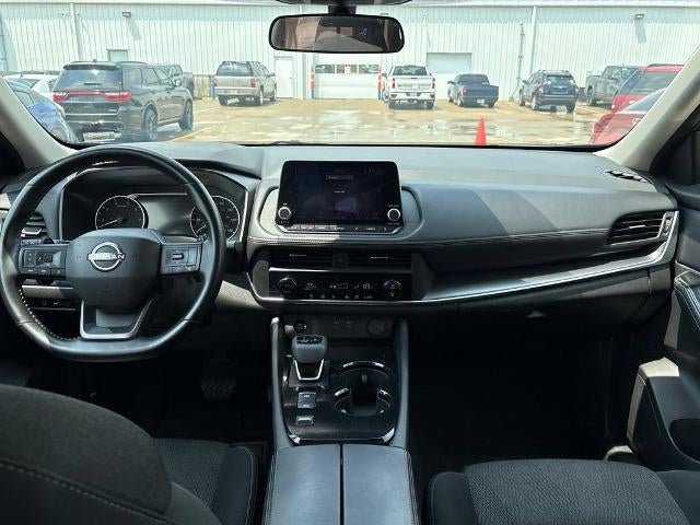 2025 Nissan Rogue SV FWD
