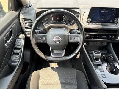 2025 Nissan Rogue SV FWD