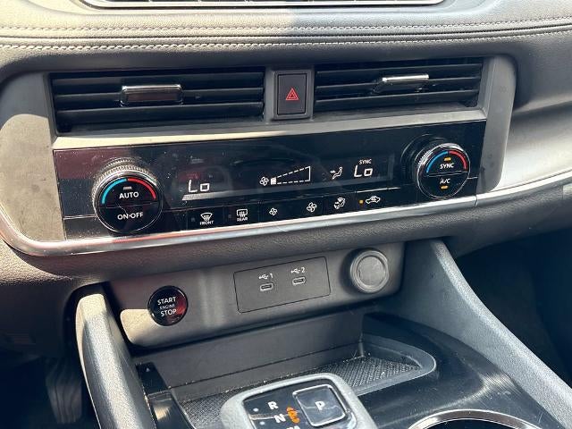 2025 Nissan Rogue SV FWD