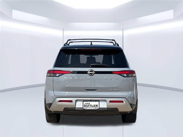 2022 Nissan Pathfinder SL 4WD