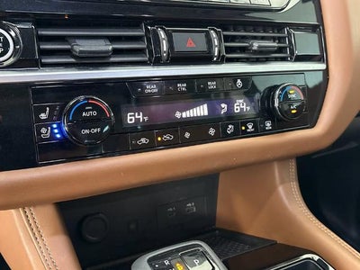 2024 Nissan Pathfinder Platinum 4WD