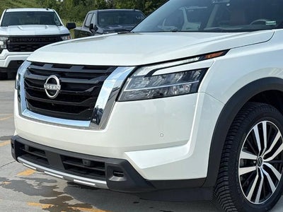 2024 Nissan Pathfinder Platinum 4WD