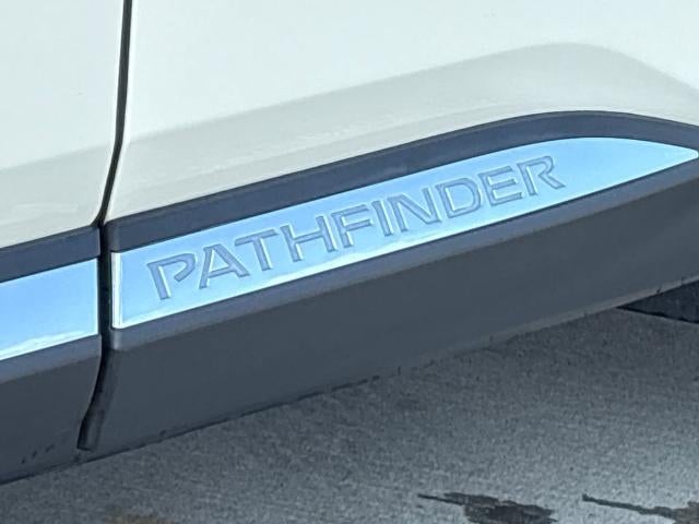2024 Nissan Pathfinder Platinum 4WD