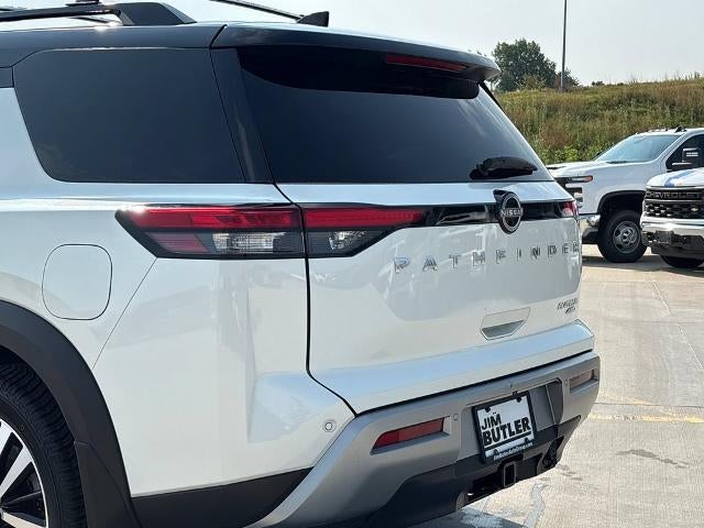 2024 Nissan Pathfinder Platinum 4WD