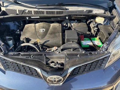 2019 Toyota Sienna SE 8 Passenger