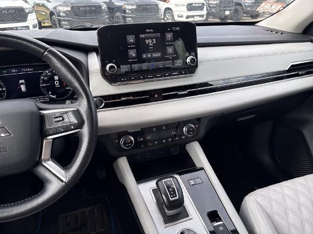 2023 Mitsubishi Outlander PHEV SEL