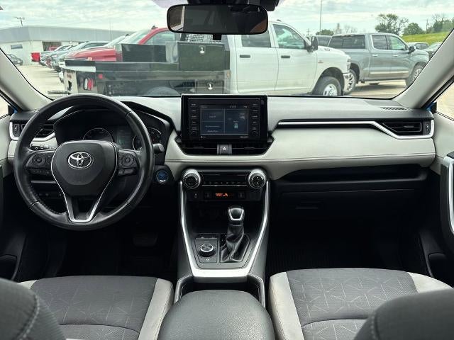 2020 Toyota RAV4 Hybrid XLE