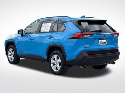 2020 Toyota RAV4 Hybrid XLE