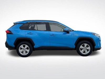2020 Toyota RAV4 Hybrid XLE