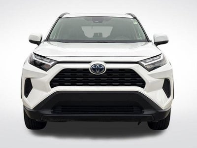 2022 Toyota RAV4 Hybrid XLE