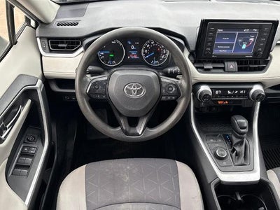 2022 Toyota RAV4 Hybrid XLE