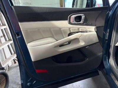 2025 Kia Sorento Plug-In Hybrid SX Prestige