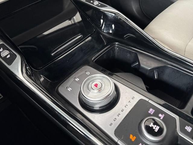 2025 Kia Sorento Plug-In Hybrid SX Prestige