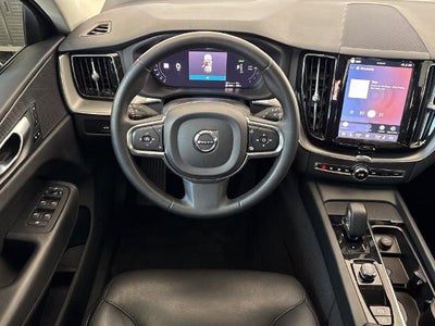 2024 Volvo XC60 Recharge Plug-In Hyb Core Dark Theme