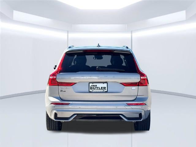 2024 Volvo XC60 Recharge Plug-In Hyb Core Dark Theme