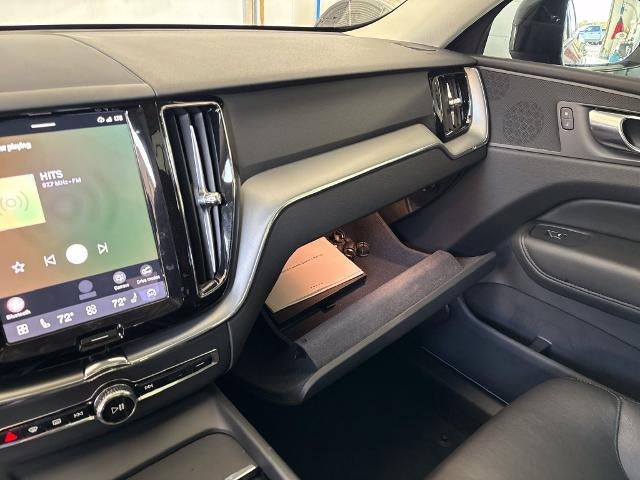 2024 Volvo XC60 Recharge Plug-In Hyb Core Dark Theme