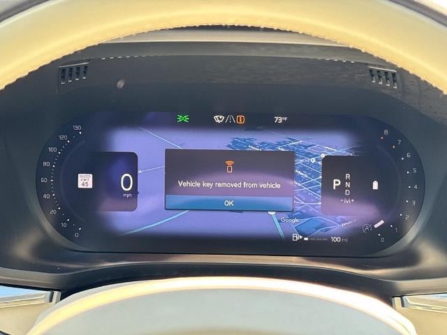 2022 Volvo XC60 Momentum