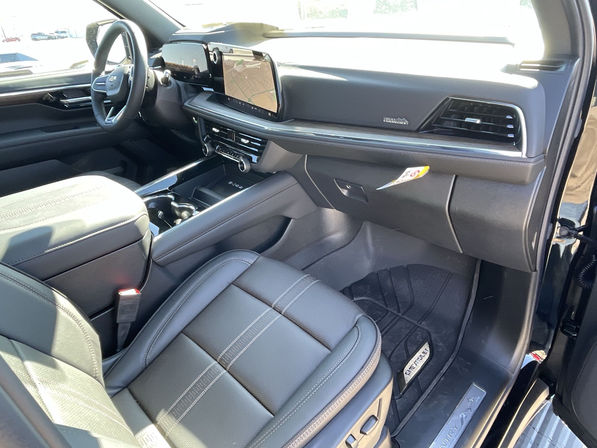 2025 Chevrolet Suburban High Country