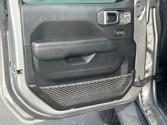 2020 Jeep Wrangler Unlimited Sahara Altitude