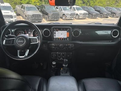 2020 Jeep Wrangler Unlimited Sahara Altitude