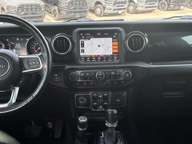 2020 Jeep Wrangler Unlimited Sahara Altitude