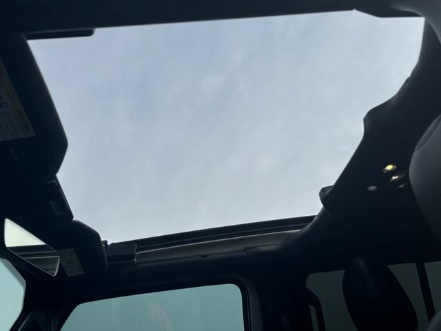 2020 Jeep Wrangler Unlimited Sahara Altitude