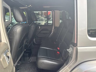 2020 Jeep Wrangler Unlimited Sahara Altitude
