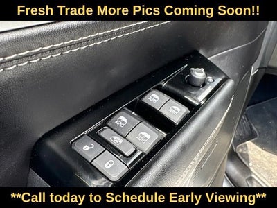 2023 Jeep Wagoneer Base