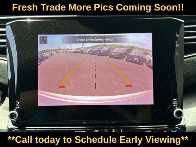 2023 Jeep Wagoneer Base