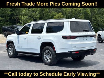 2023 Jeep Wagoneer Base