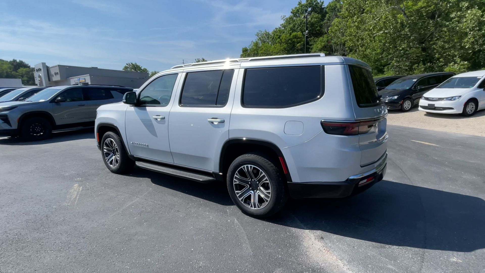 2024 Jeep Wagoneer Series II