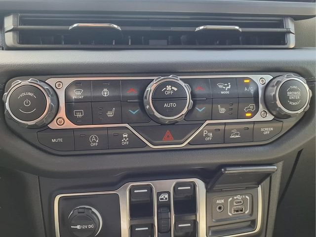 2024 Jeep Gladiator Mojave