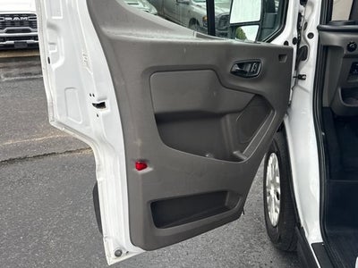 2023 Ford Transit Passenger Wagon XL