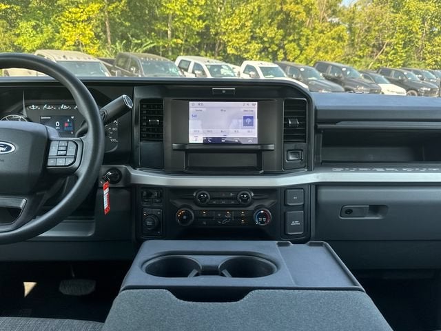 2025 Ford Super Duty F-250 SRW XL