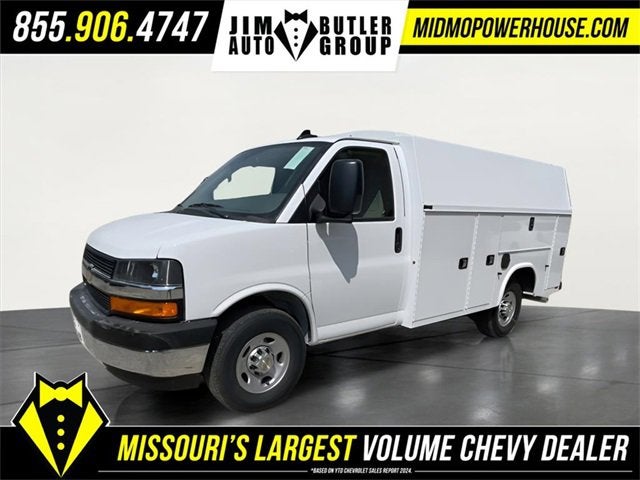 2025 Chevrolet Express Cutaway 3500 1WT