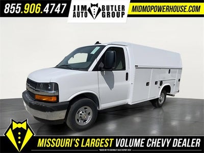 2025 Chevrolet Express Cutaway 3500 1WT