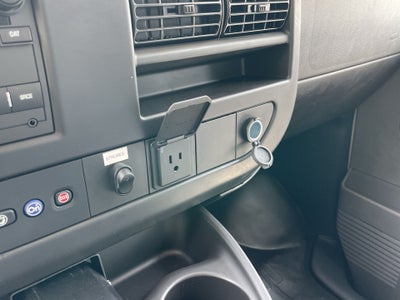 2025 Chevrolet Express Cutaway 3500 1WT