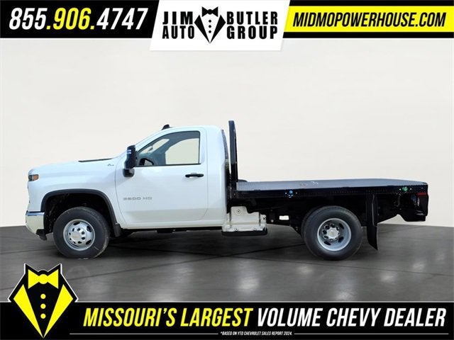 2025 Chevrolet Silverado 3500 HD Chassis Cab Work Truck