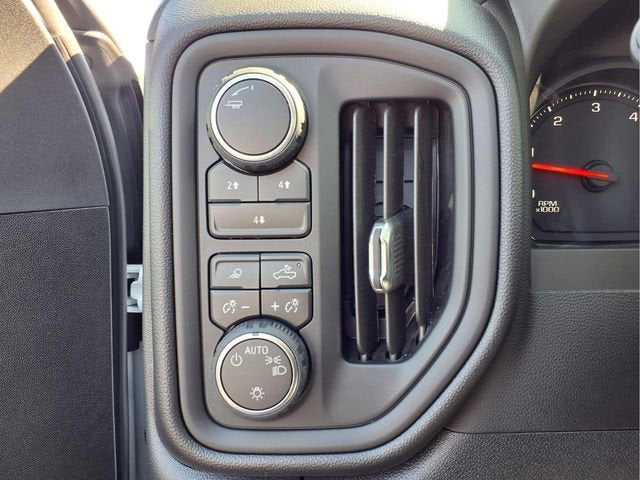 2026 Chevrolet Silverado 3500 HD WT DRW