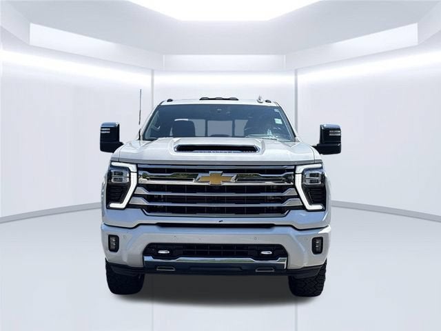 2025 Chevrolet Silverado 3500 HD High Country